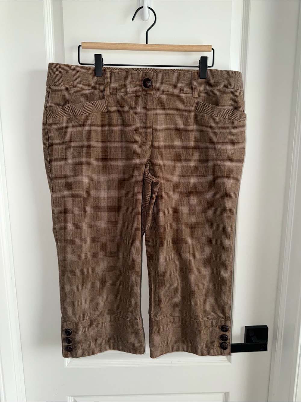 Michael Kors Women’s 14 Brown Plaid Cropped Capri Pants Button Hem Cotton